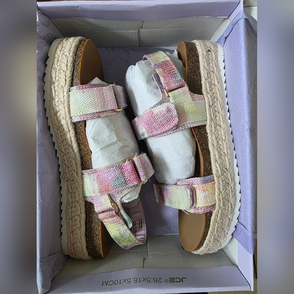 Madden Girl Teddy-T Pastel Tie-Dye Platform Velcro Sandals, Size 4 NEW IN BOX! - Picture 14 of 15